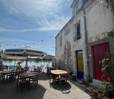 Bouchemaine Apartment | L'escapade de la Pointe