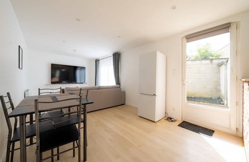 Doullens Apartment | L’Escapade Doullennaise - Grand studio pour 4