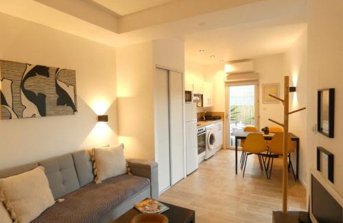 Charavines Apartment | L'ESCAPADE DU LAC private beach lac de Paladru