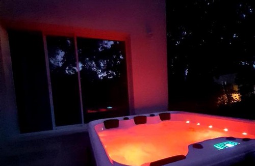 Saint-Siffret Apartment | L escapade