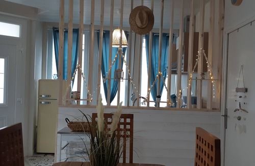 Le Portel Apartment | "L'Escapade Marine", 2 bedrooms, 4 pers, free secure parking with badge, 8 mn from the beach