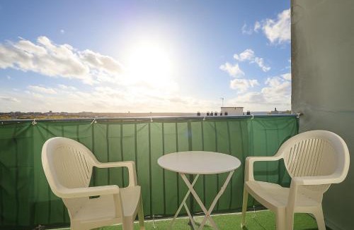 Evreux Apartment | L Escapade Marine