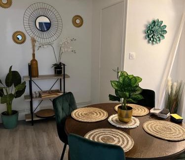 Moulins Apartment | L’escapade moulins