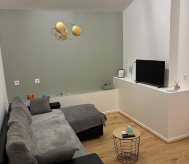 La Roche-Chalais Apartment | L escapade pro