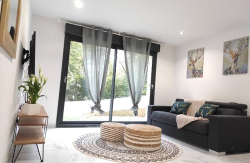 Castanet-Tolosan Apartment | L'escapade.T2 ☆ Garden ☆ Spacious ☆ Parking ☆ Wifi
