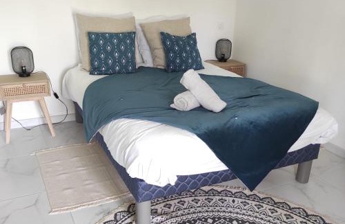 Castanet-Tolosan Apartment | L'escapade.T2 ☆ Jardin ☆ Spacieux ☆ Calme