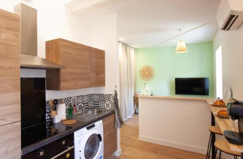 Valence-sur-Baise Apartment | L'Escapade Valencienne - Confort et Modernité