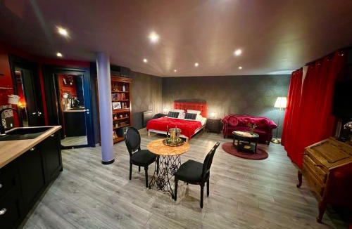 Calais City Center Apartment | L'Escape