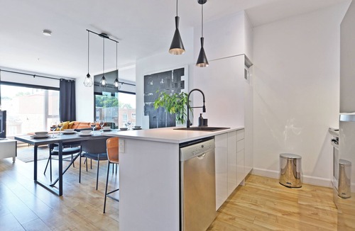 La Cite-Limoilou Apartment | L'espace urbain - Parking & Gym - Downtown