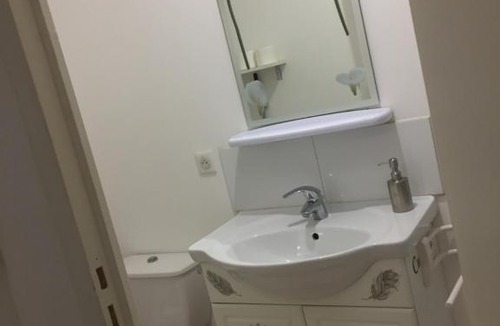 Lacaune Apartment | L’esprit libre