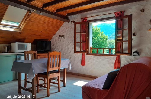 Gedre Apartment | L'Espugue