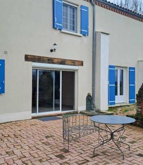 Castres House | L'esquiròu