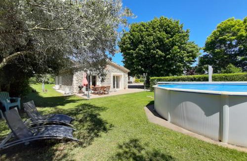 Cleon-d'Andran Apartment | l esquisse