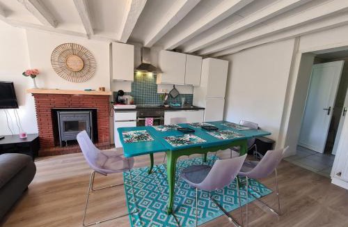 Eguzon-Chantome House | L'EssenCiel du Lac