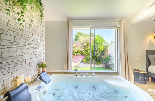 Talmont-Saint-Hilaire House | L'essentiel love 85 - Love room