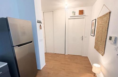 Le Mee-sur-Seine Apartment | L'Essentiel - Balcon & gare à 2 min
