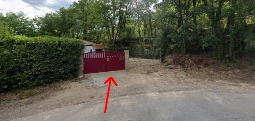 Saint-Martin-de-Bromes Apartment | L'Establoun