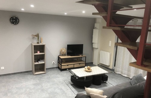 Brioude Sud Auvergne House | "L'Estanco warm village house