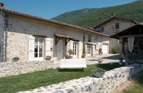 Saint-Jean-en-Royans Bed & Breakfast | L'Estapade des Tourelons