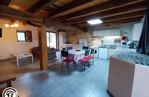 Aynac House | L'Etable - AYNAC - Gîte