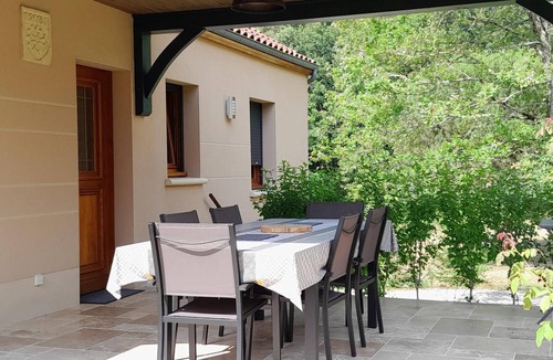 Le Vigan House | L'Etang de Laval - GOURDON