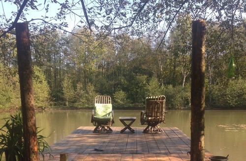 Bonsmoulins Cabin | L 'ETANG DU PERCHE isolated site