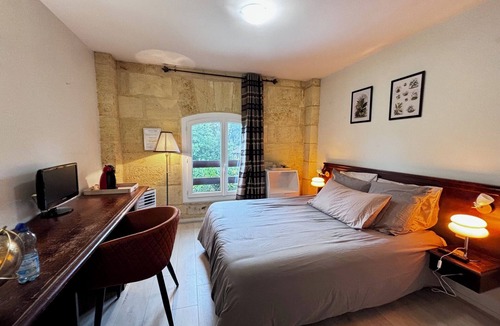 Vayres House | L'Etape