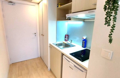 Lourdes Apartment | L'ETHNIK STUDIO ALL COMFORTS WIFI