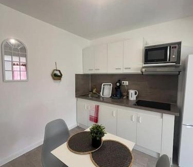 Chateau Apartment | L'ethnique cottage 30m2 2 personnes avec extérieur