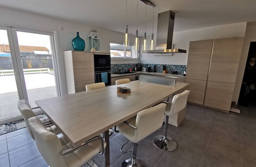 Saint-Vincent-sur-Jard House | L'ETOILE DE MER - Heated swimming pool