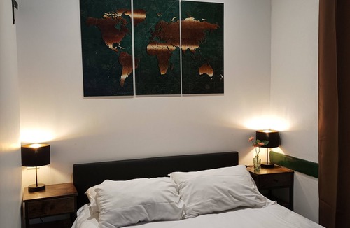 Chinon Apartment | L'Étoile - studio in the heart of Chinon