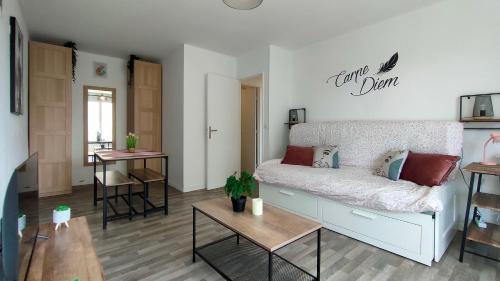 Evreux Apartment | L'Eure Au Soleil, avec balcon et Wifi
