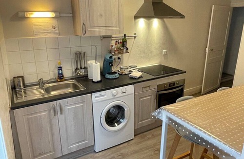 Chablis Apartment | L'eutopia, plein coeur de Chablis, parking gratuit