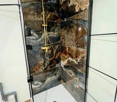 Bourgoin-Jallieu Apartment | l'Evasion avec Parking Privé & Clim