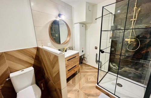 Bourgoin-Jallieu Apartment | l'Evasion avec Parking Privé & Clim