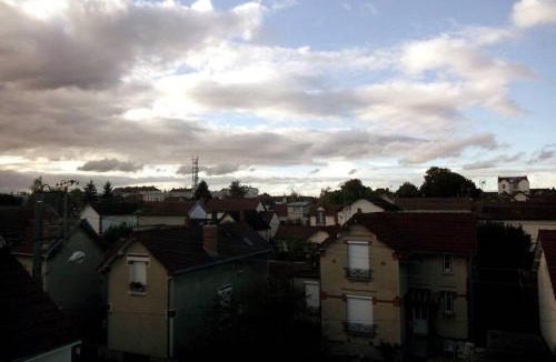 Sainte-Savine Apartment | L'Evasion. Balnéo.