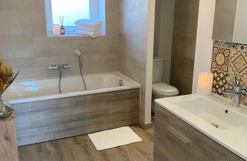 Prinquiau Hotel | L'Evasion chambre DUNE avec sauna et spa privatifs