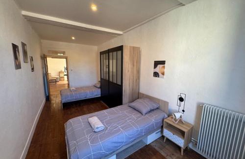 Saint-Trivier-de-Courtes Apartment | L Expérience Bressane 2