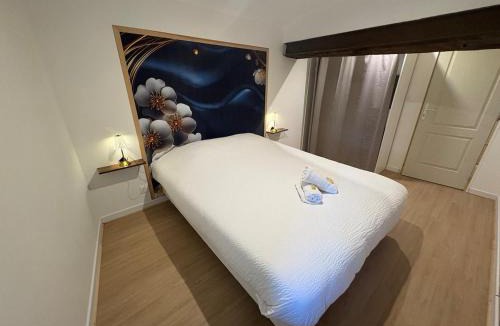 Saint-Trivier-de-Courtes Apartment | L Experience Bressane 2