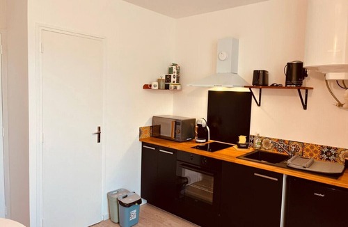 Vierzon Apartment | L'explorateur - T2 Vierzon quartier hopital
