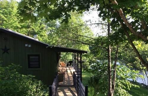 Lac-des-Plages Ski Chalet | L.Flamingo Riverfront Treehouse+Chalet Combo Property