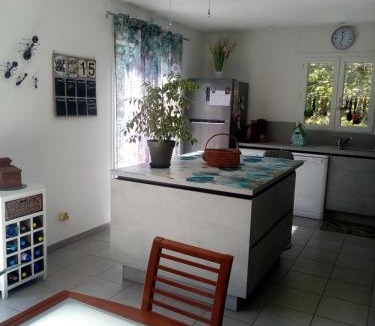 Saint-Etienne-Vallee-Francaise Apartment | L'Enclos