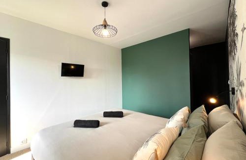 Dol-de-Bretagne Apartment | L'Héritage, Loft design et pierre