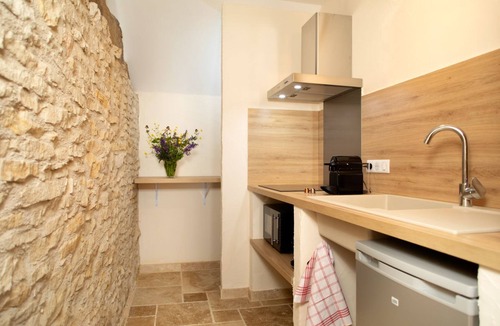 Pichanges House | L' Hôte Antique