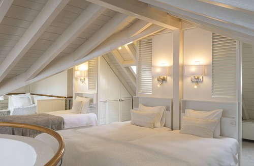 Rolle Hotel | L'HÔTEL by Hostellerie du Château