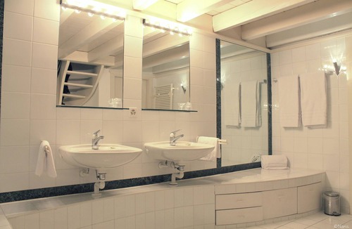 Rolle Hotel | L'HÔTEL by Hostellerie du Château