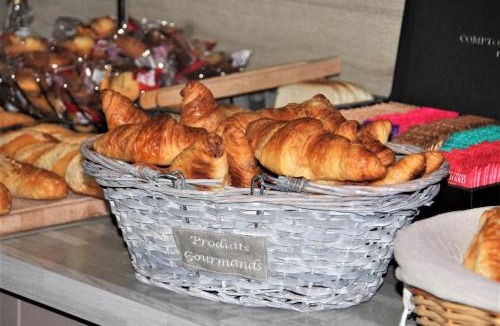 Romilly-sur-Seine Hotel | L'Hôtel du Marais Romilly Centre