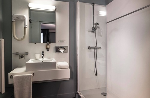 Decre-Cathedrale Hotel | L'Hôtel - Face au Château - Boutique Hôtel et Séminaires