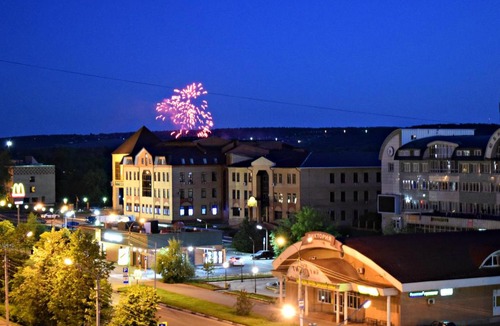 Dmitrov Apartment | L&H Центр города