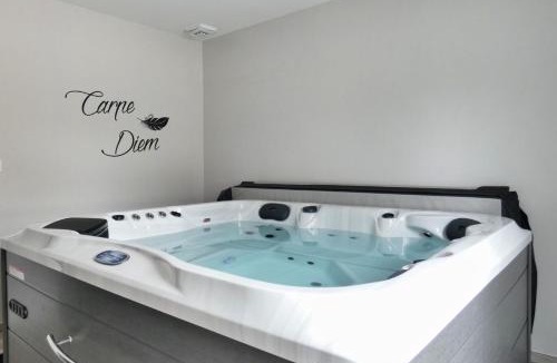 Charavines House | L'HACIENDA DUO a romantic getaway with a private spa
